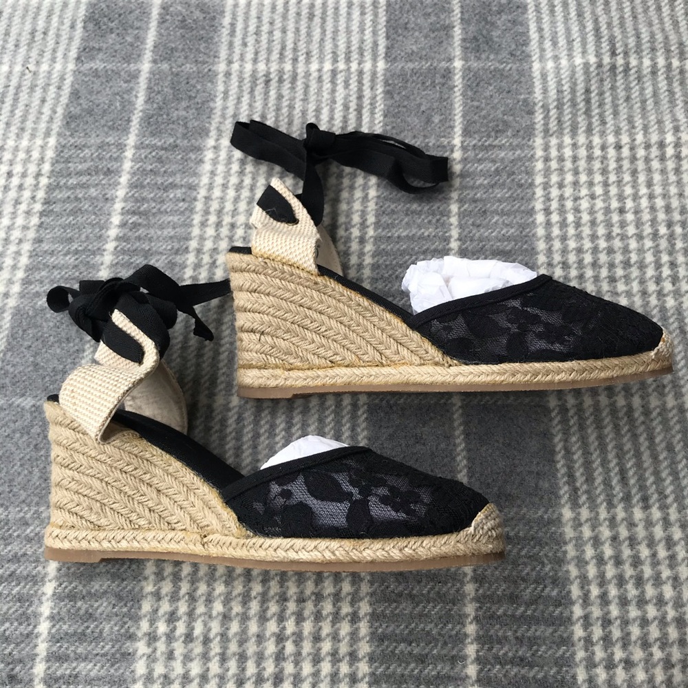 Soludos black lace wedge espadrilles ~ size 9